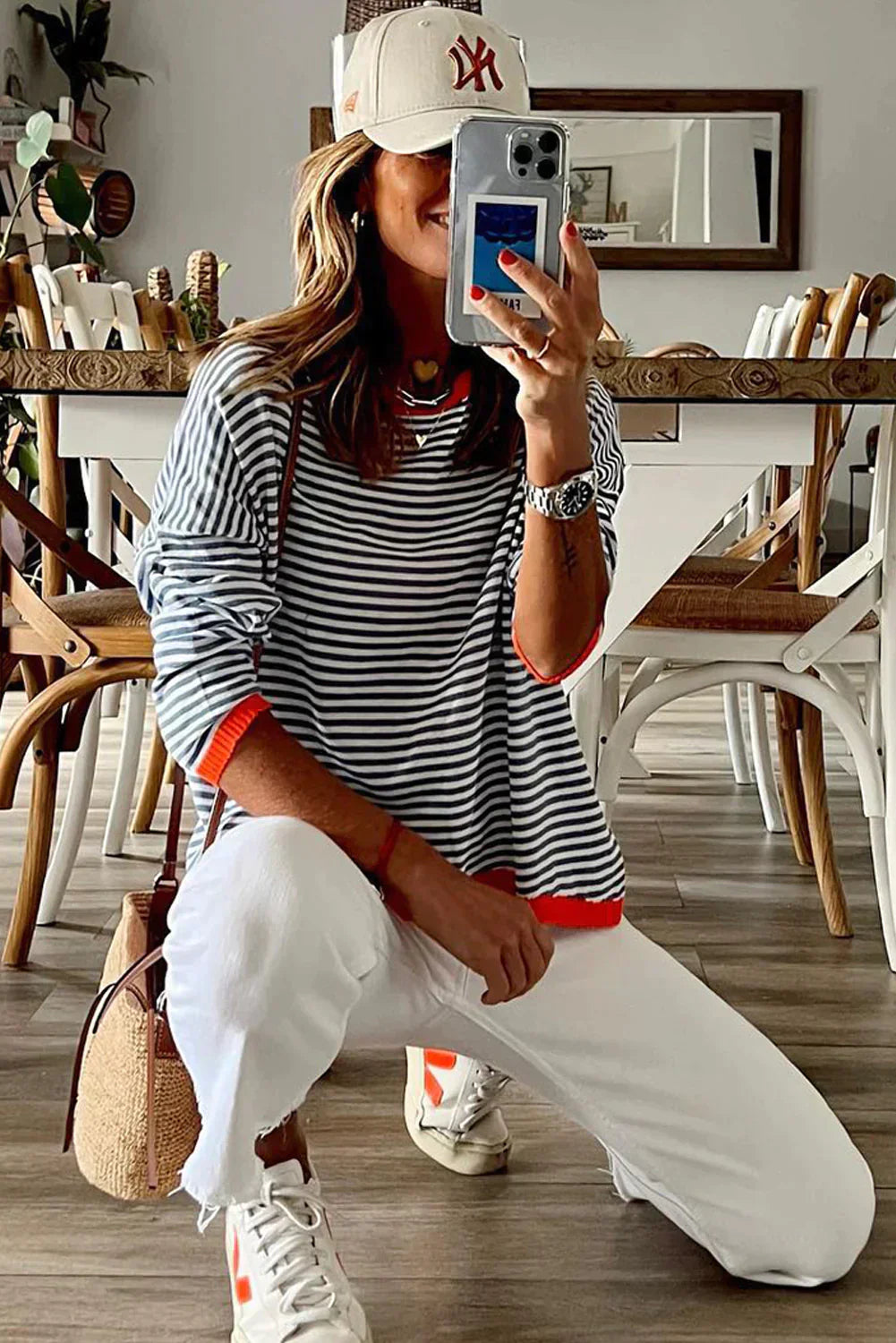 Charlotte - Modischer gestreifter Pullover für einen trendigen Look