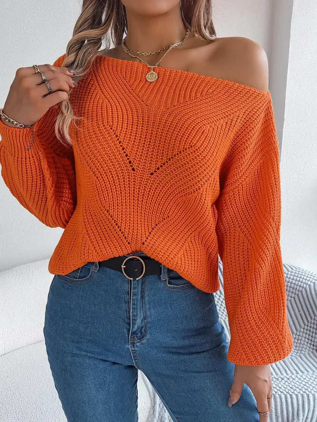 Jackie - Trendiger Off-Shoulder-Strickpullover für einen schicken Auftritt
