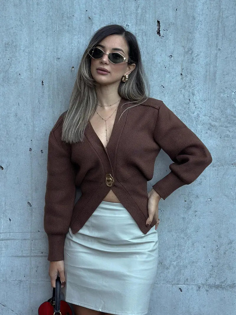 Norina | Strickcardigan mit auffälligem Knopf